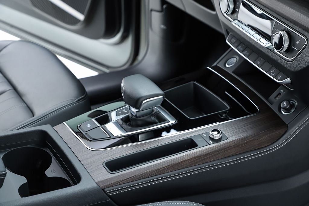 2023 Audi Q5 45 S line Premium Plus quattro