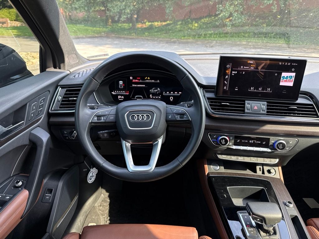 2023 Audi Q5 45 S line Premium quattro