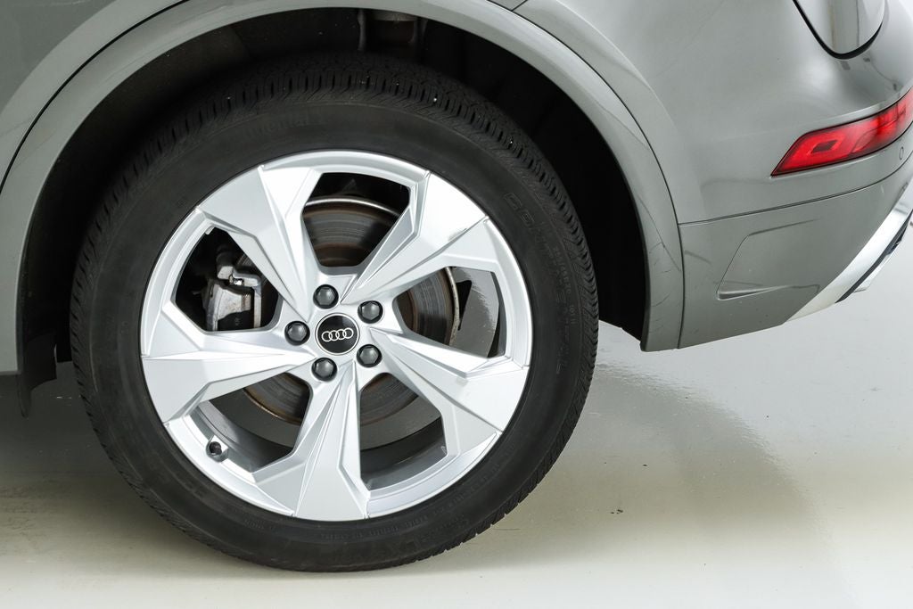 2023 Audi Q5 45 S line Premium quattro