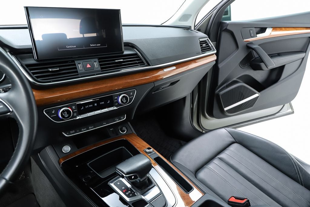 2023 Audi Q5 45 S line Premium quattro