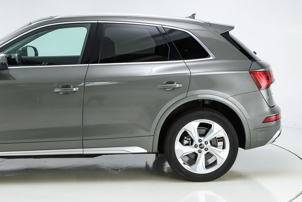 2023 Audi Q5 45 S line Premium quattro