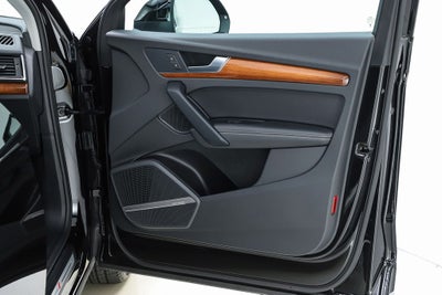 2023 Audi Q5 45 S line Premium Plus quattro