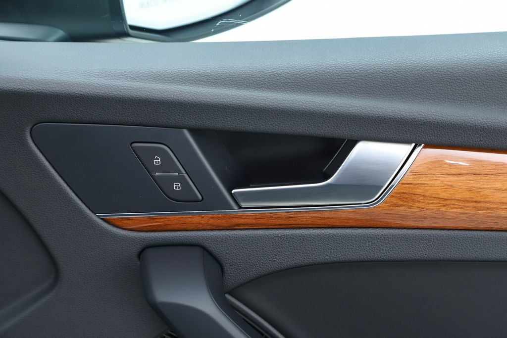 2023 Audi Q5 45 S line Premium Plus quattro