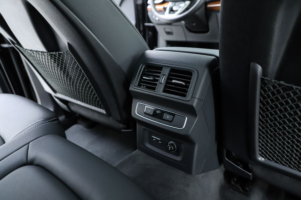 2023 Audi Q5 45 S line Premium Plus quattro