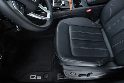 2023 Audi Q5 45 S line Premium Plus quattro