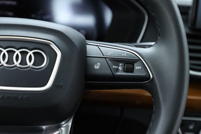 2023 Audi Q5 45 S line Premium Plus quattro