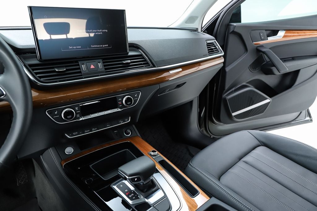 2023 Audi Q5 45 S line Premium Plus quattro
