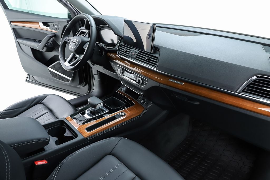 2023 Audi Q5 45 S line Premium Plus quattro