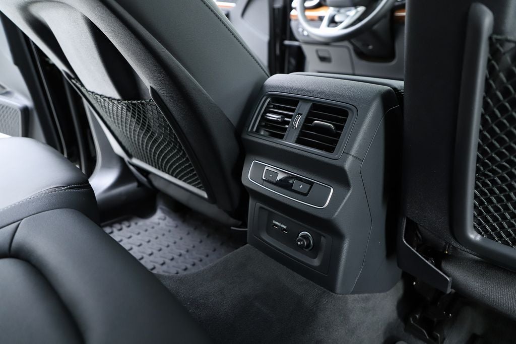 2023 Audi Q5 45 S line Premium Plus quattro
