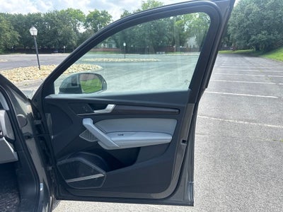 2023 Audi Q5 45 S line Premium Plus quattro