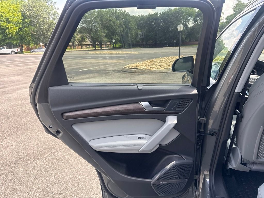 2023 Audi Q5 45 S line Premium Plus quattro