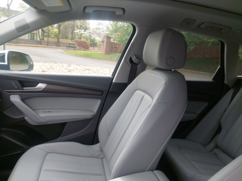 2023 Audi Q5 45 S line Premium Plus quattro