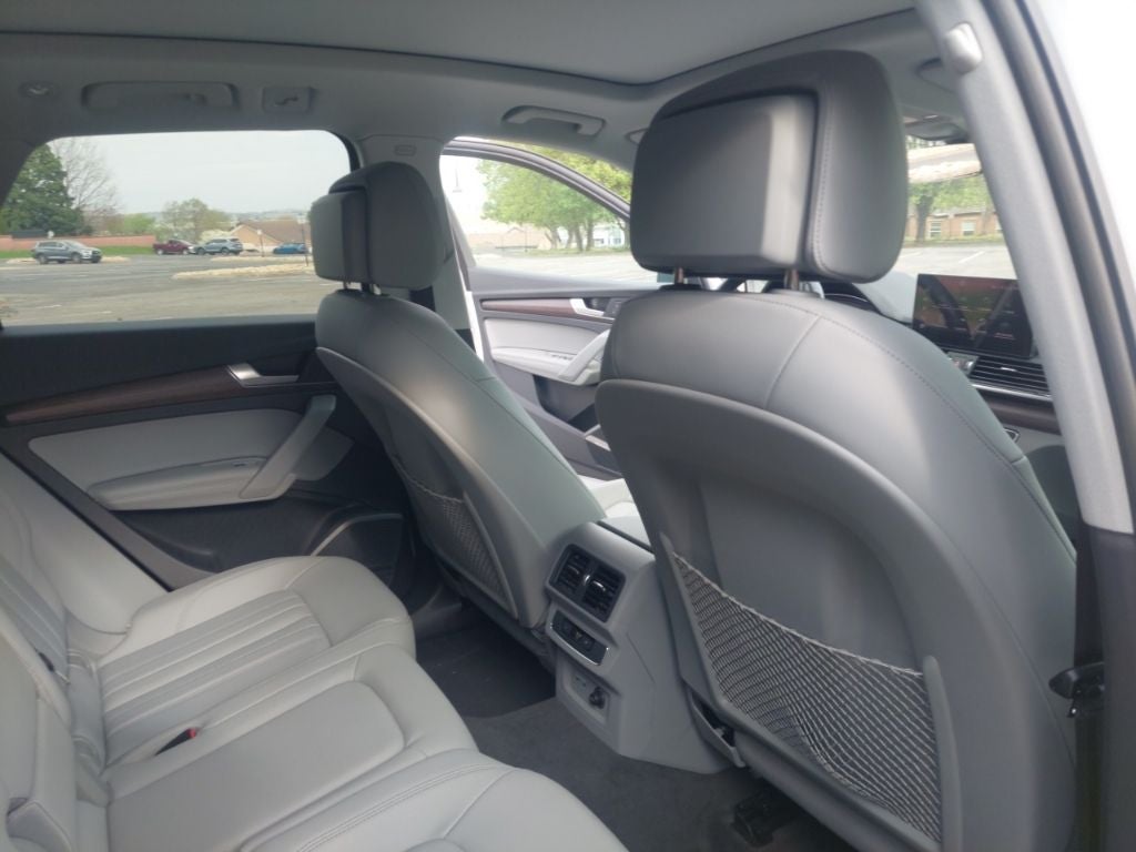 2023 Audi Q5 45 S line Premium Plus quattro