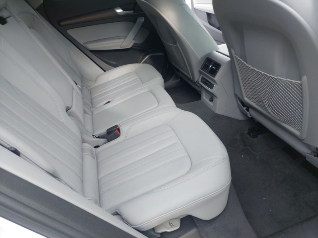 2023 Audi Q5 45 S line Premium Plus quattro