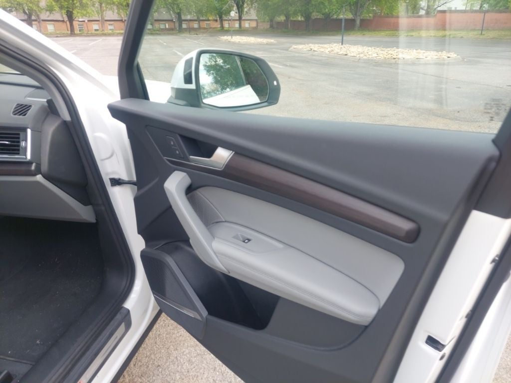 2023 Audi Q5 45 S line Premium Plus quattro