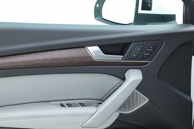 2023 Audi Q5 45 S line Premium Plus quattro