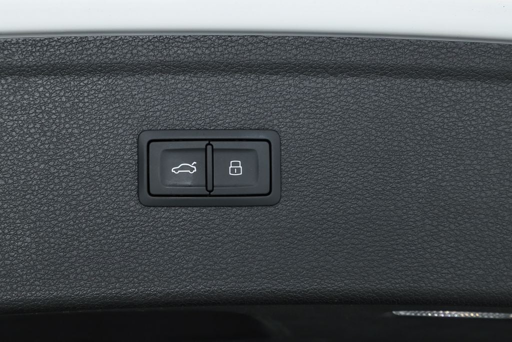 2023 Audi Q5 45 S line Premium Plus quattro