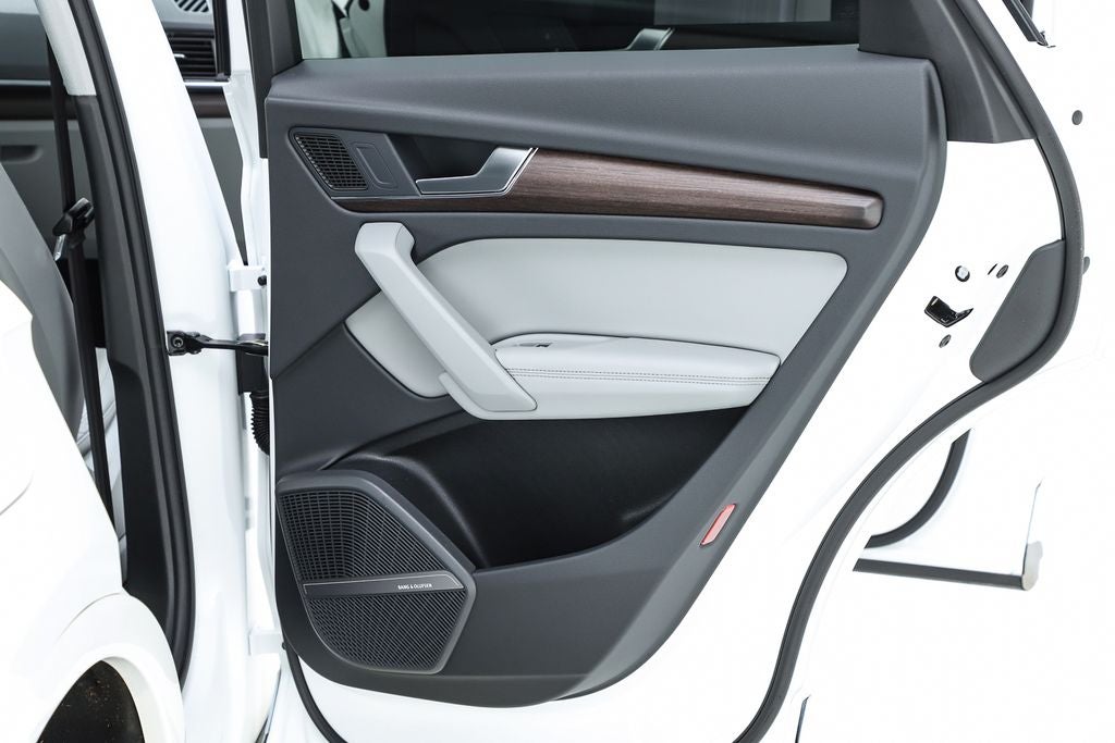 2023 Audi Q5 45 S line Premium Plus quattro