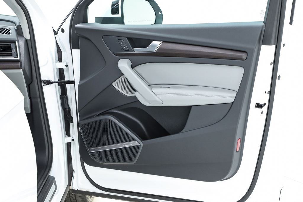 2023 Audi Q5 45 S line Premium Plus quattro