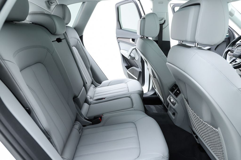 2023 Audi Q5 45 S line Premium Plus quattro