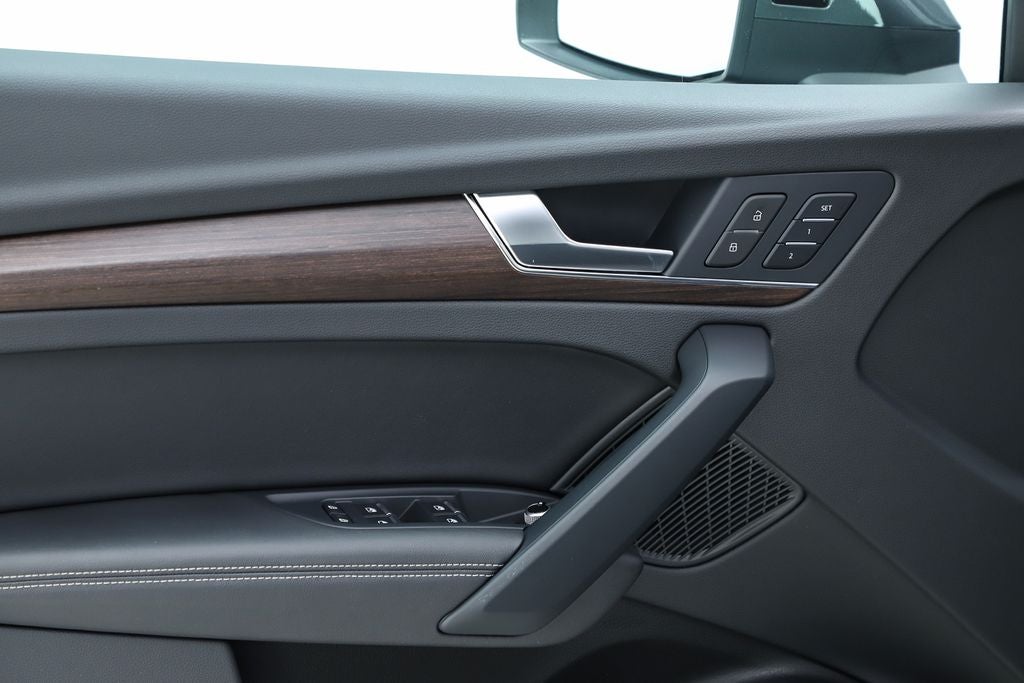 2023 Audi Q5 45 S line Premium Plus quattro