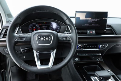 2023 Audi Q5 45 S line Premium Plus quattro