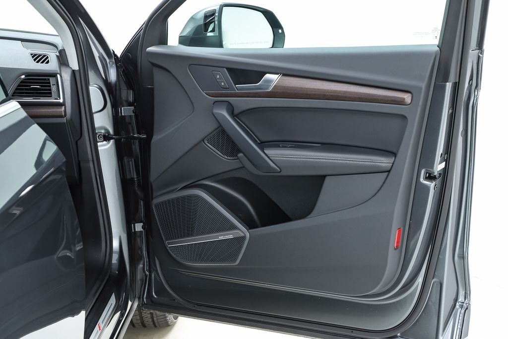 2023 Audi Q5 45 S line Premium Plus quattro