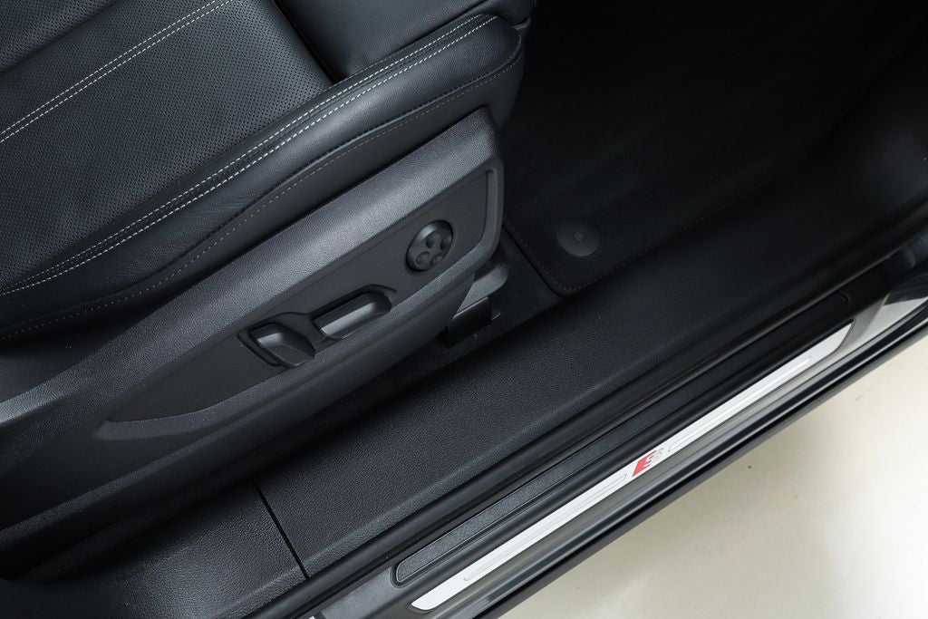 2023 Audi Q5 45 S line Premium Plus quattro