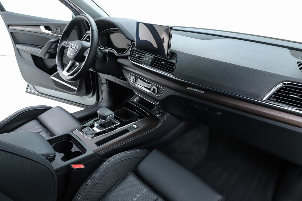 2023 Audi Q5 45 S line Premium Plus quattro