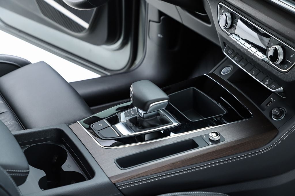 2023 Audi Q5 45 S line Premium Plus quattro