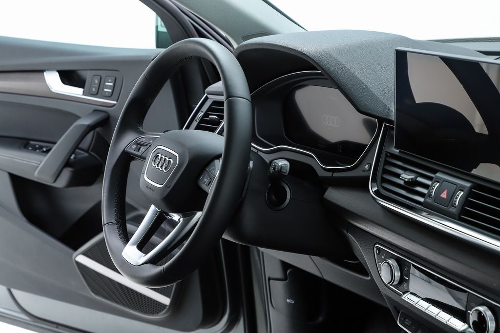 2023 Audi Q5 45 S line Premium Plus quattro