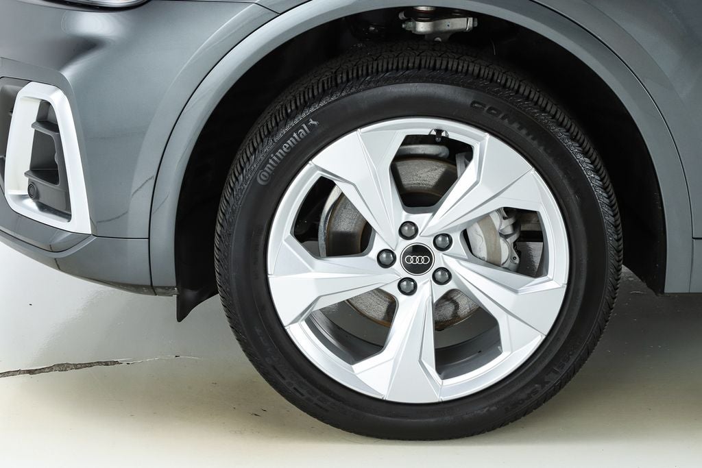 2023 Audi Q5 45 S line Premium Plus quattro