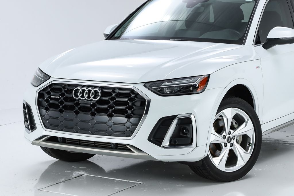 2023 Audi Q5 45 S line Premium Plus quattro