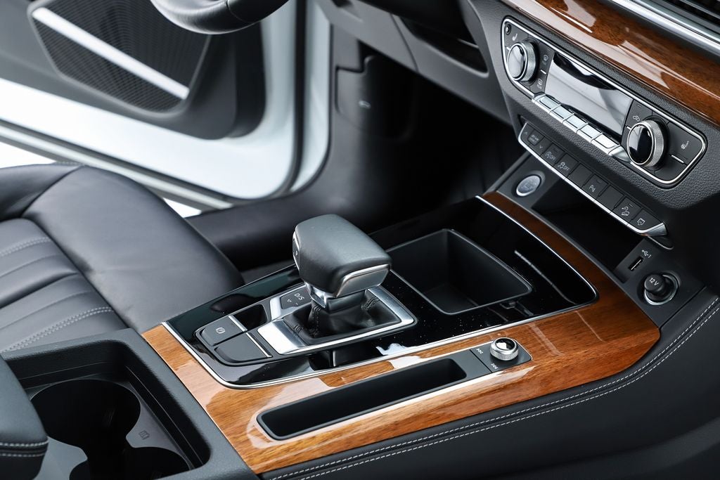 2023 Audi Q5 45 S line Premium Plus quattro