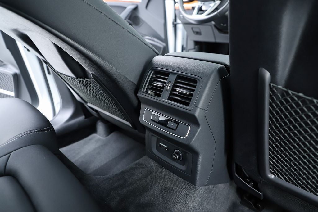2023 Audi Q5 45 S line Premium Plus quattro