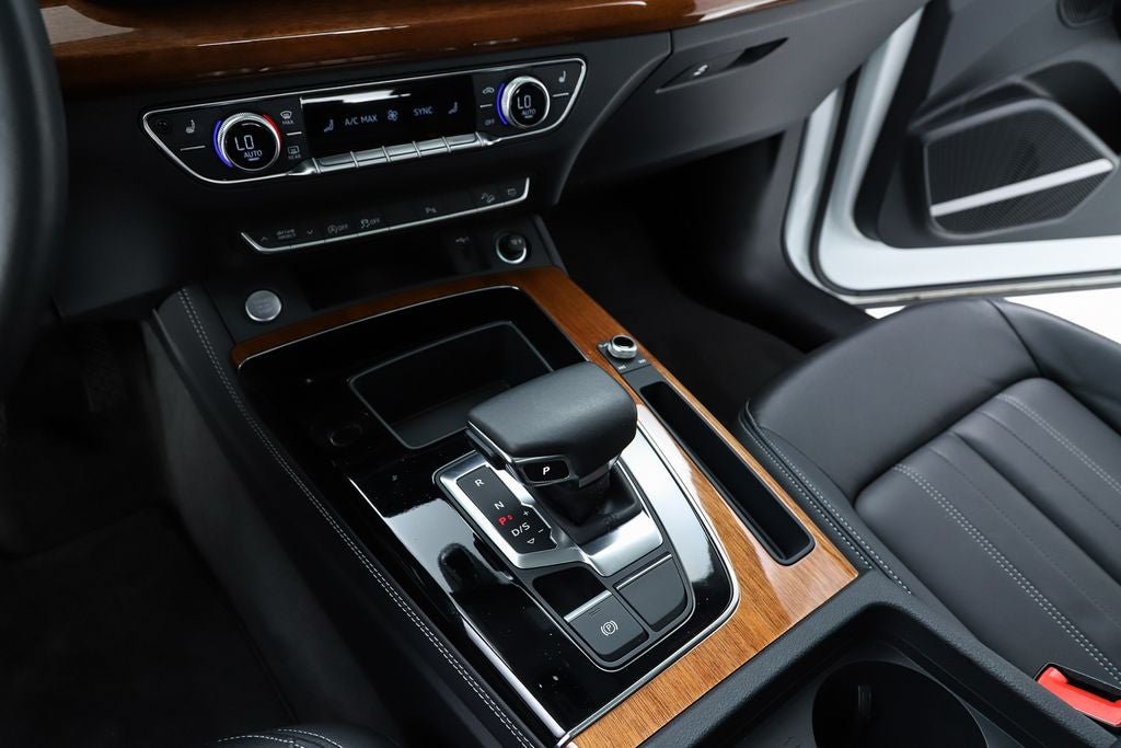 2023 Audi Q5 45 S line Premium Plus quattro