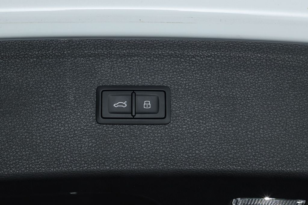 2023 Audi Q5 45 S line Premium Plus quattro