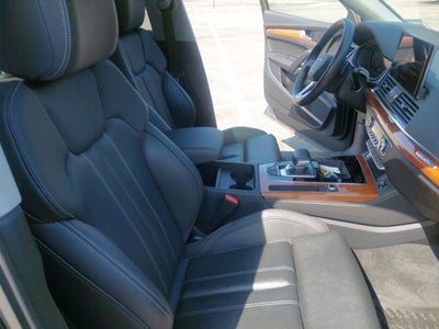 2023 Audi Q5 45 S line Premium Plus quattro