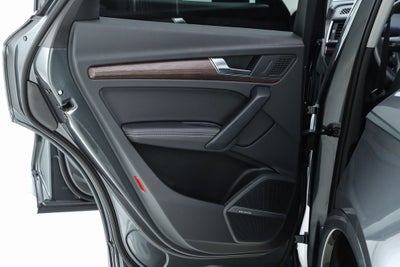 2023 Audi Q5 45 S line Premium quattro