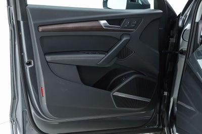 2023 Audi Q5 45 S line Premium quattro