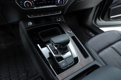2023 Audi Q5 45 S line Premium quattro