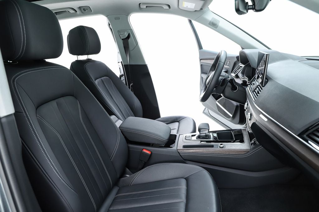 2023 Audi Q5 45 S line Premium quattro