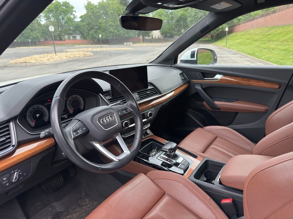 2022 Audi Q5 45 S line Premium quattro