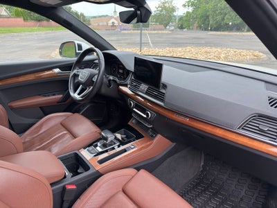 2022 Audi Q5 45 S line Premium quattro
