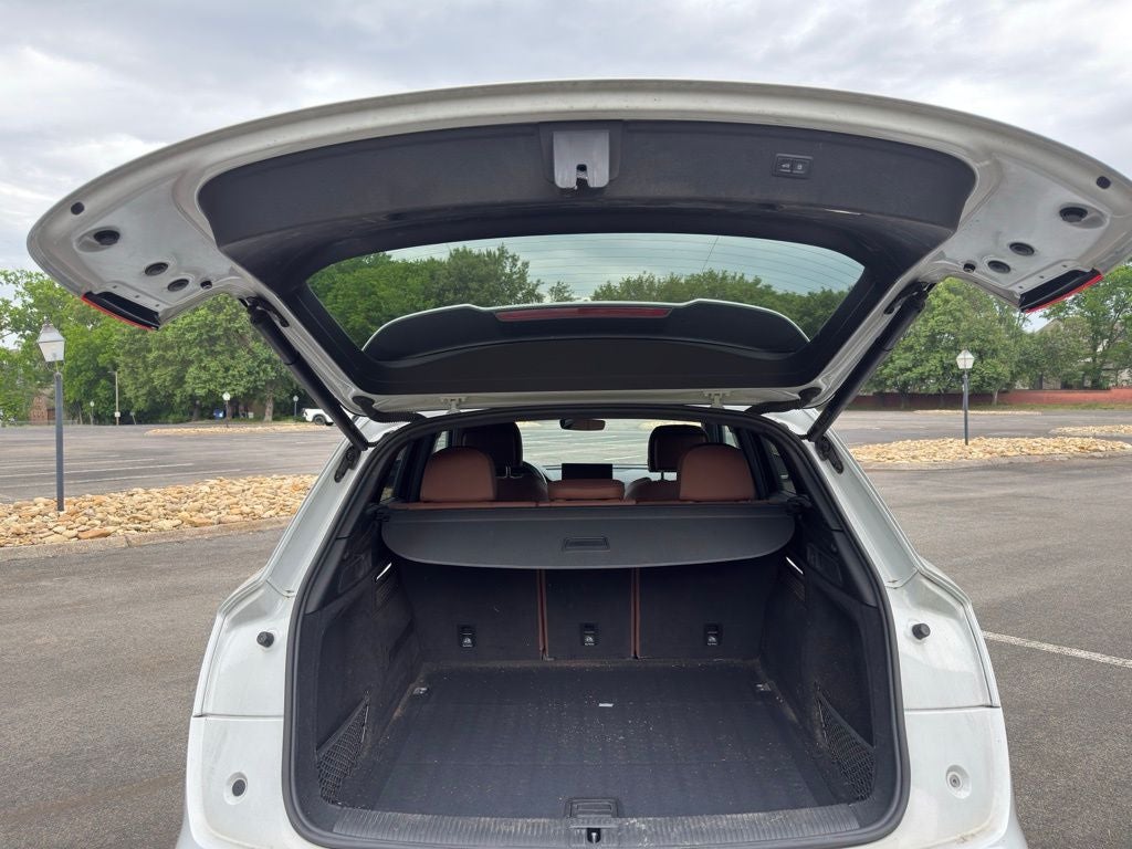 2022 Audi Q5 45 S line Premium quattro