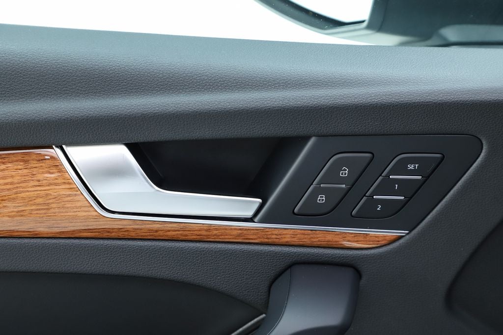 2022 Audi Q5 45 S line Premium quattro