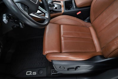 2022 Audi Q5 45 S line Premium quattro