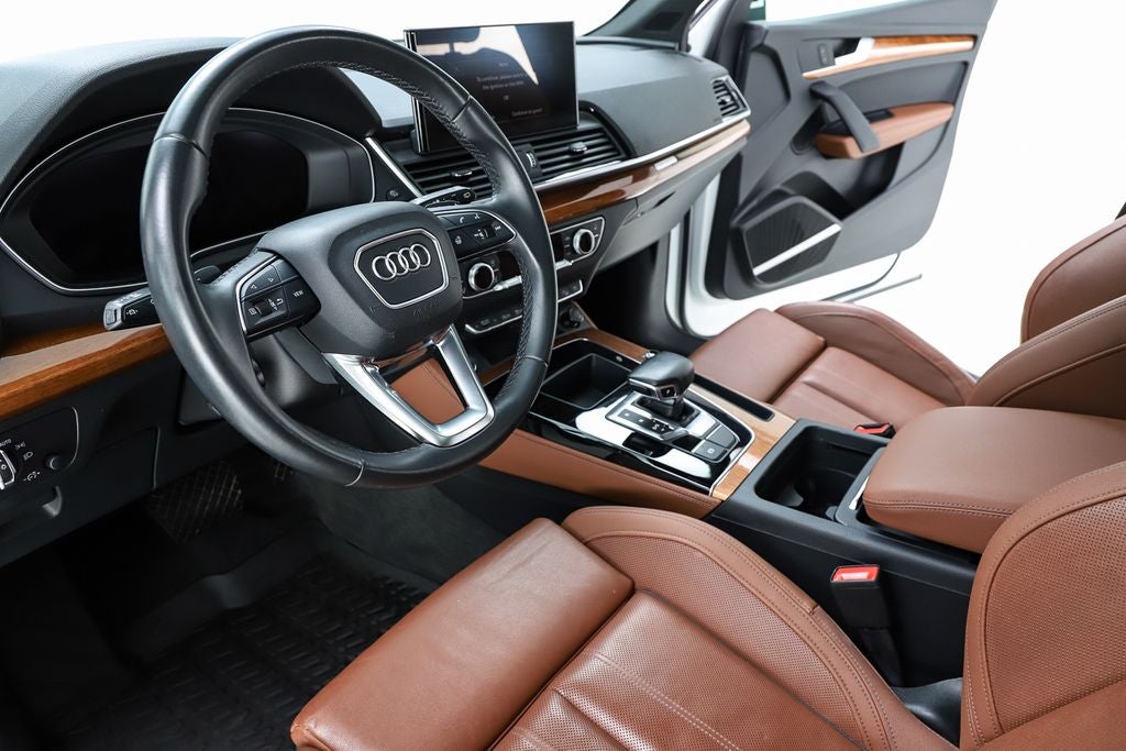 2022 Audi Q5 45 S line Premium quattro