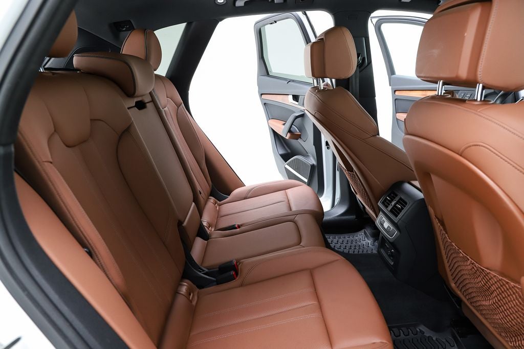 2022 Audi Q5 45 S line Premium quattro
