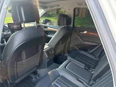 2023 Audi Q5 45 S line Premium Plus quattro